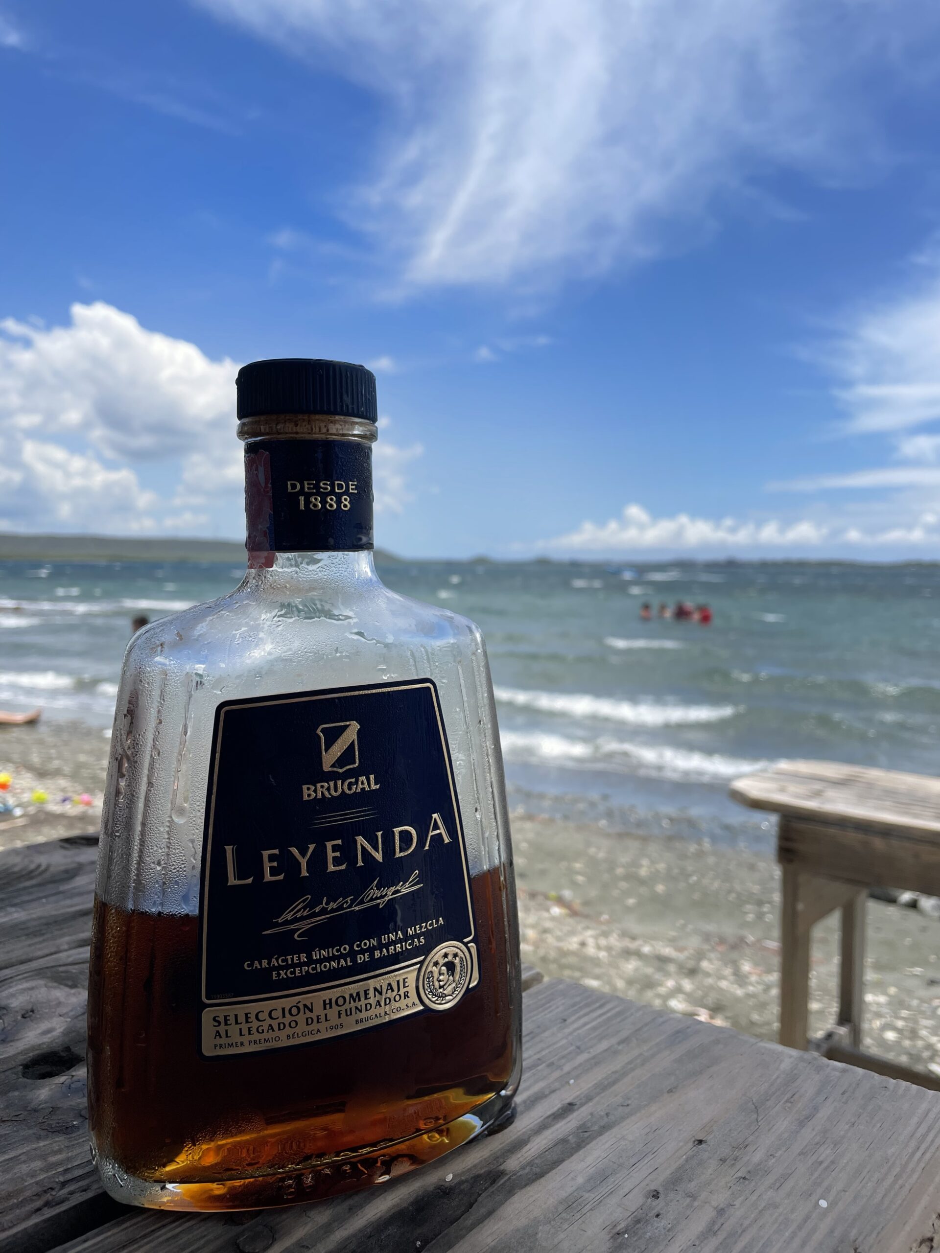 Dominican drinks and beverages: Leyenda Brugal bottle